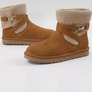 UGG Shortie Tan Purl Strap Ankle Chestnut Suede Boots with Knit Cuff